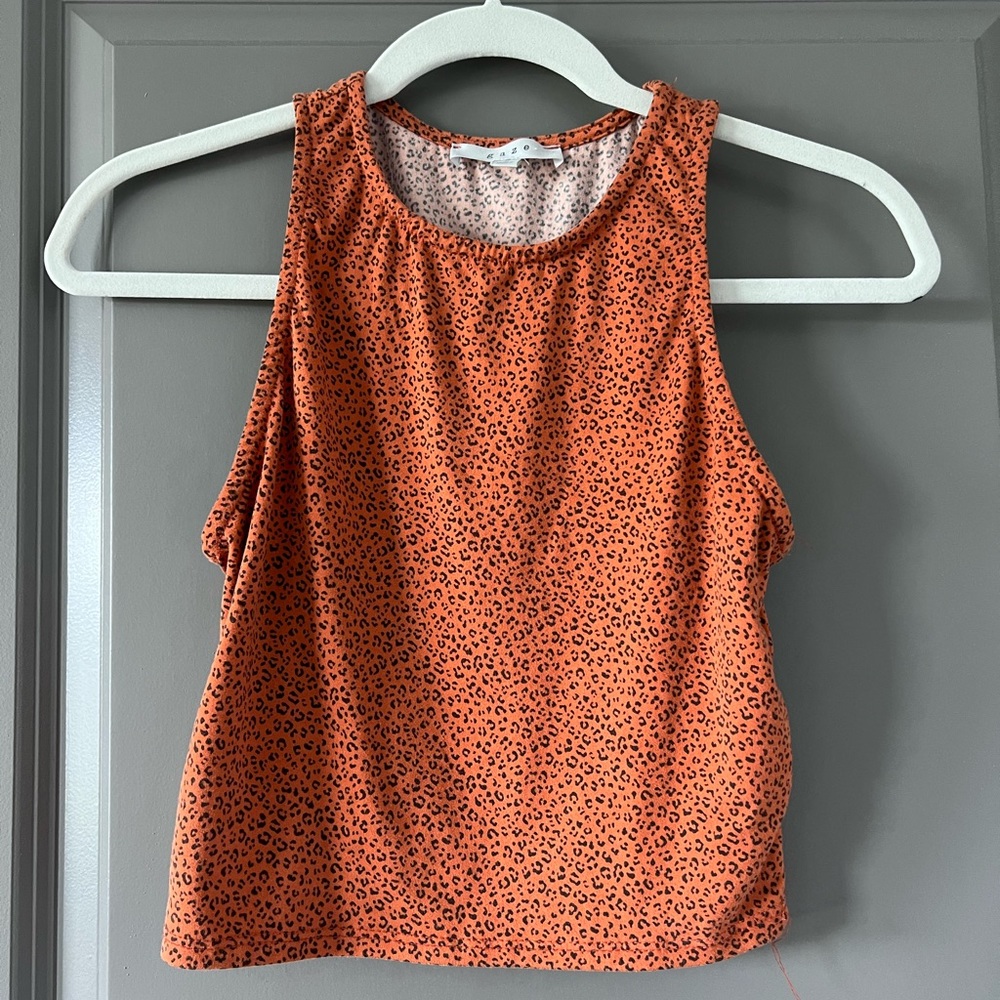 GAZE cheetah crop top